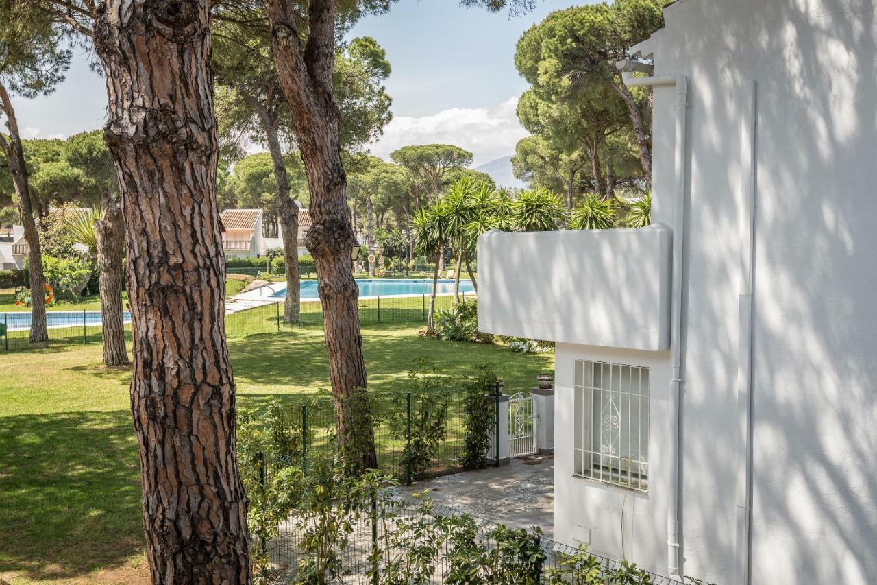 Beachside Cosy Apartment With Pool Estepona Exterior foto