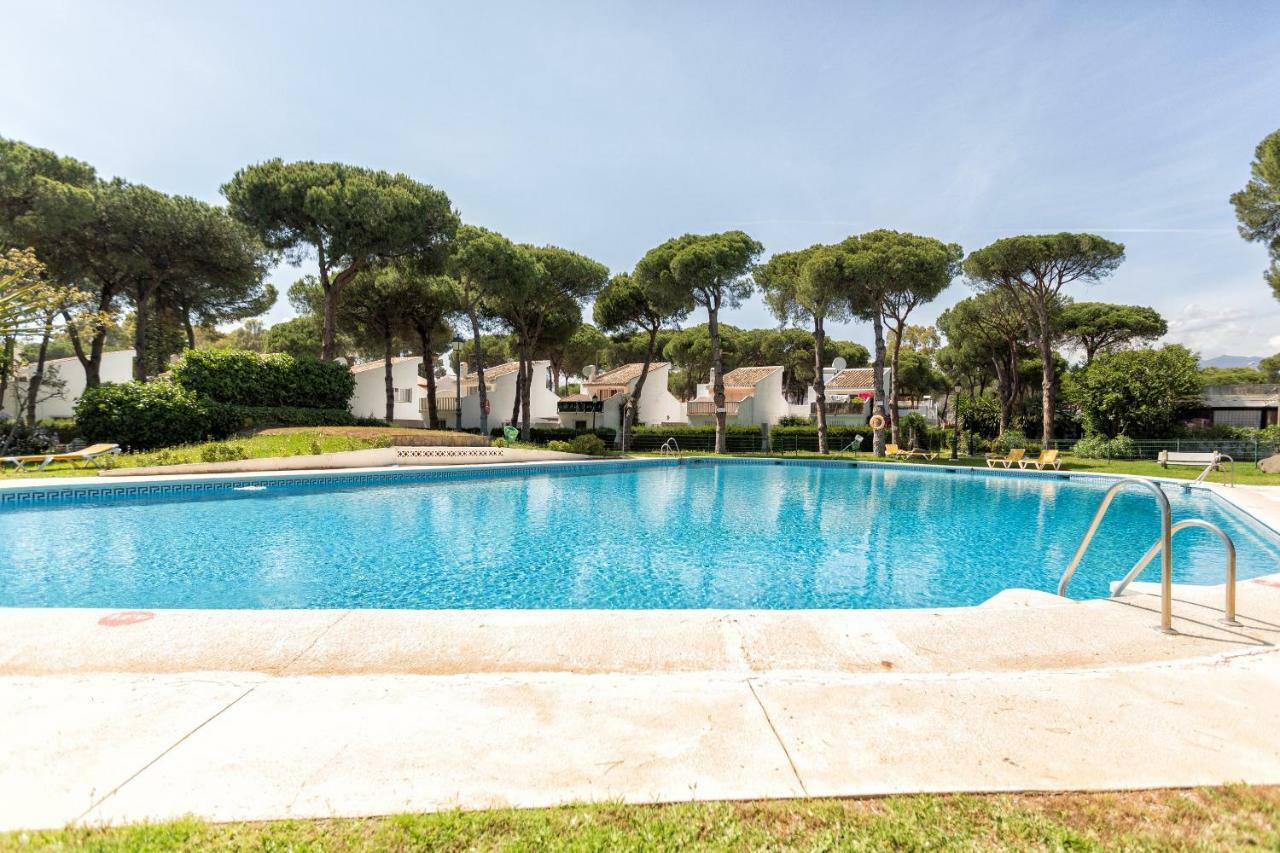 Beachside Cosy Apartment With Pool Estepona Exterior foto
